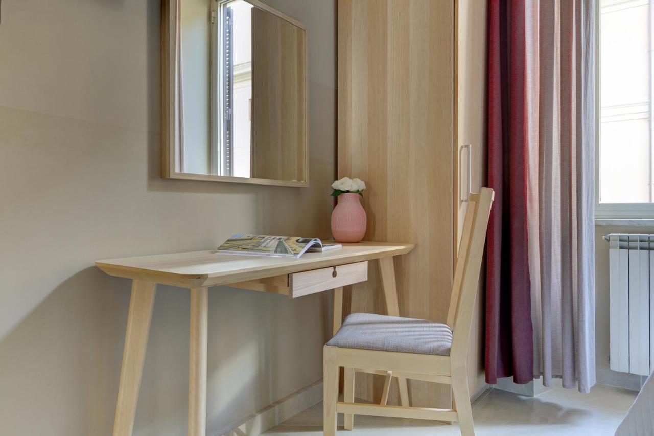 Claudia House Roma Termini Bed and Breakfast Buitenkant foto