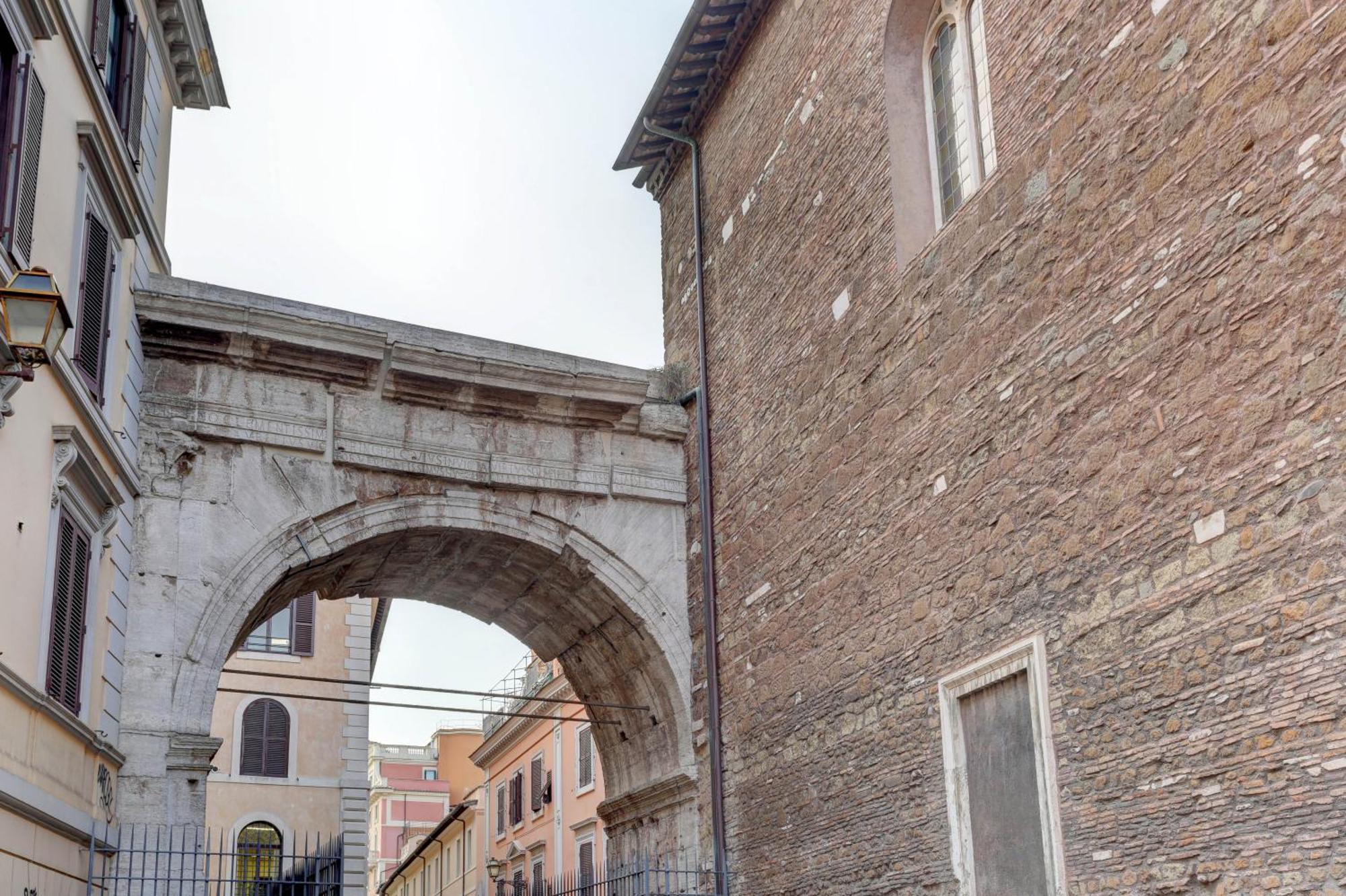 Claudia House Roma Termini Bed and Breakfast Buitenkant foto