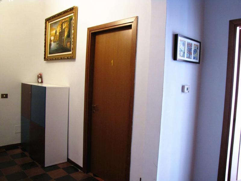 Claudia House Roma Termini Bed and Breakfast Buitenkant foto