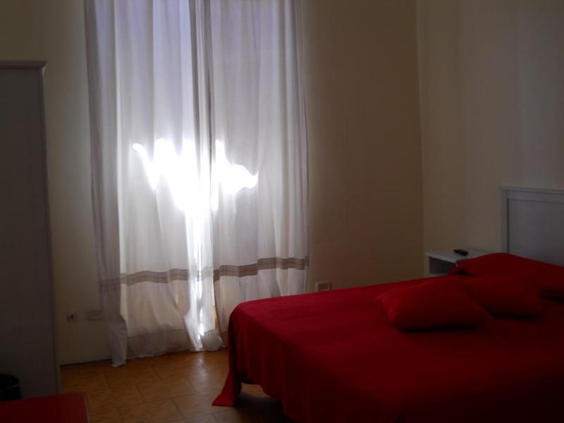Claudia House Roma Termini Bed and Breakfast Buitenkant foto